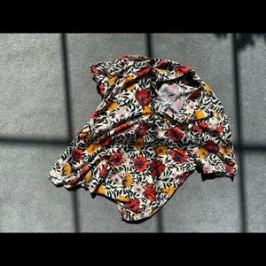 Contrast Floral Statement Short Sleeve Button Down